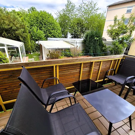 Appartamento Sonnenschein 0l Mit Terrasse Und Garten Friedrichshafen