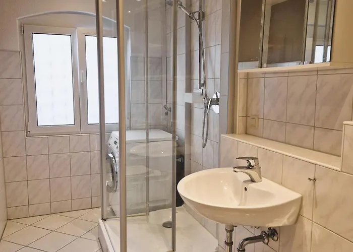 Sonnenschein 0l Mit Terrasse Und Garten Friedrichshafen